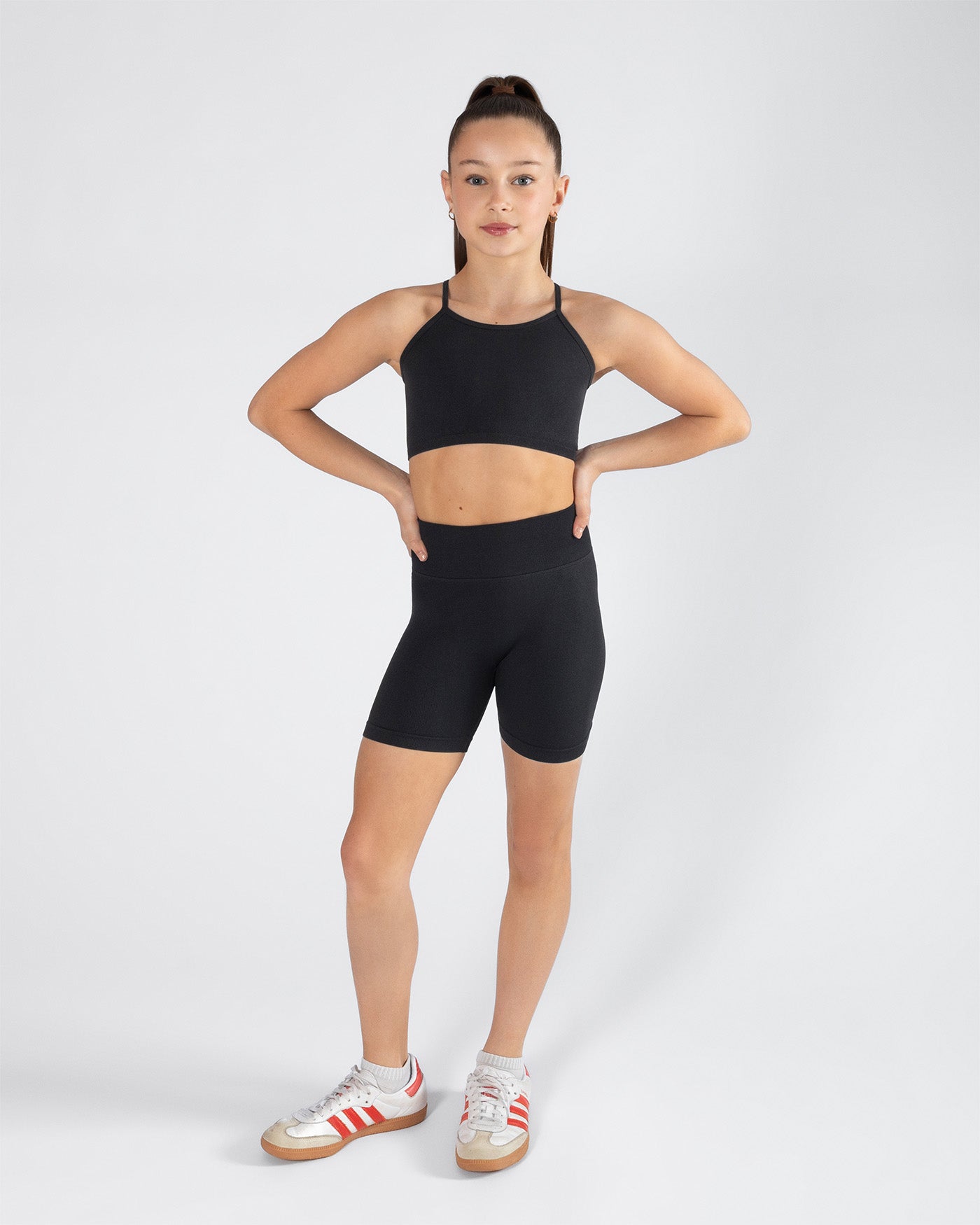 Seamless Active Cropped Singlet Top - Black