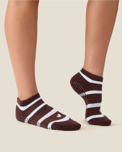 MoveActive Low Rise Grip Socks | Candy Stripe Espresso