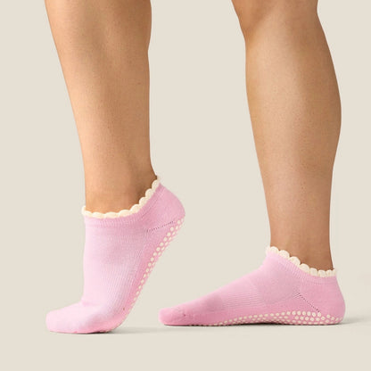 MoveActive Low Rise Grip Socks - Candy Frill Pink