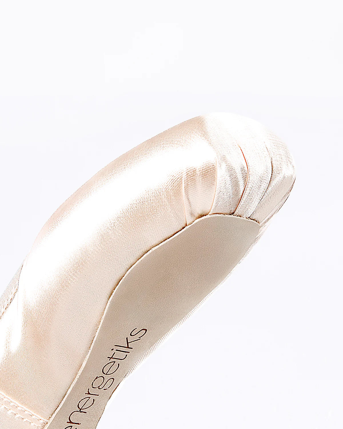 Emilia Pointe Shoe | Flexible Medium Shank