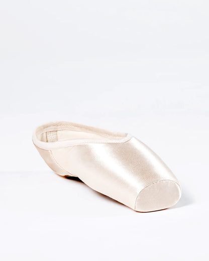 Stella Pointe Shoe | Flexible Soft Shank