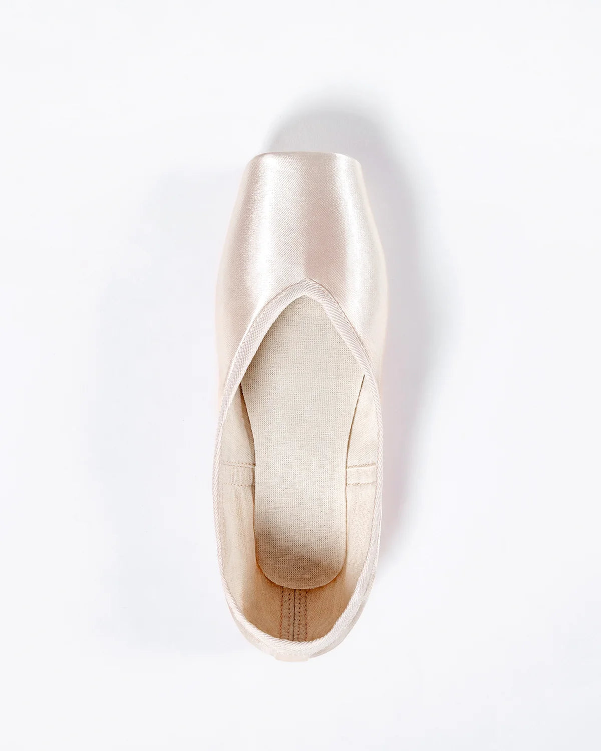 Thea Pointe Shoe | Flexible Medium Shank