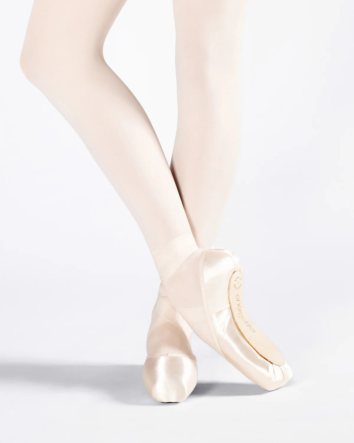 Lucelle Pointe Shoe | Flexible Soft Shank